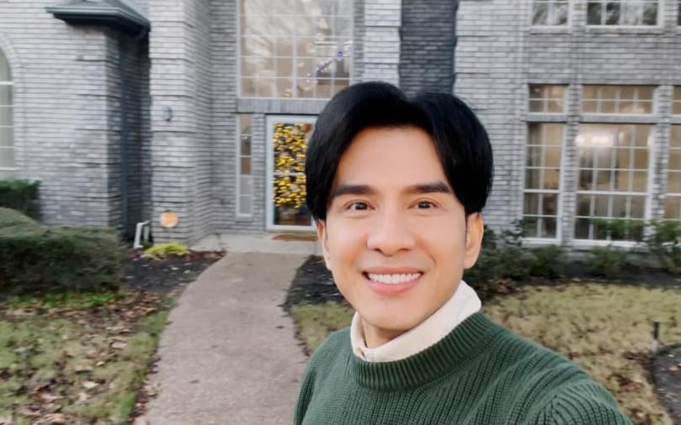 Nam ca sĩ được mệnh danh ‘mỹ nam không tuổi’ của showbiz Việt sở hữu biệt thự to lớn ở xứ cờ hoa