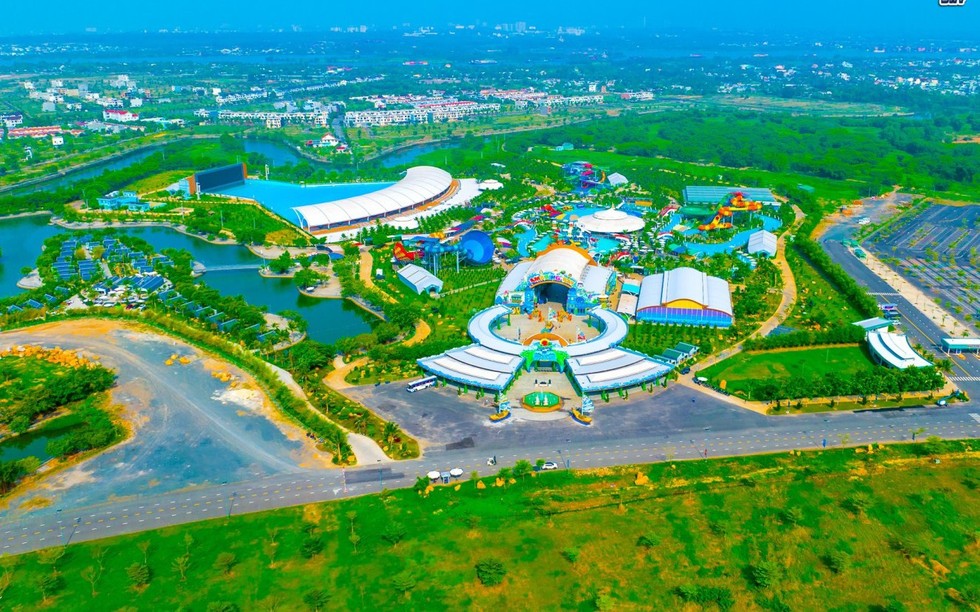 Công viên nước lớn nhất Việt Nam tọa lạc tại tỉnh đông dân nhất sau sáp nhập, nắm giữ đến 11 kỷ lục quốc gia, nằm trong top công viên nước hàng đầu Đông Nam Á
