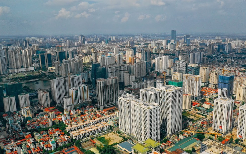 Thị trường bất động sản 2025: Chờ đợi động lực để "giải nén"