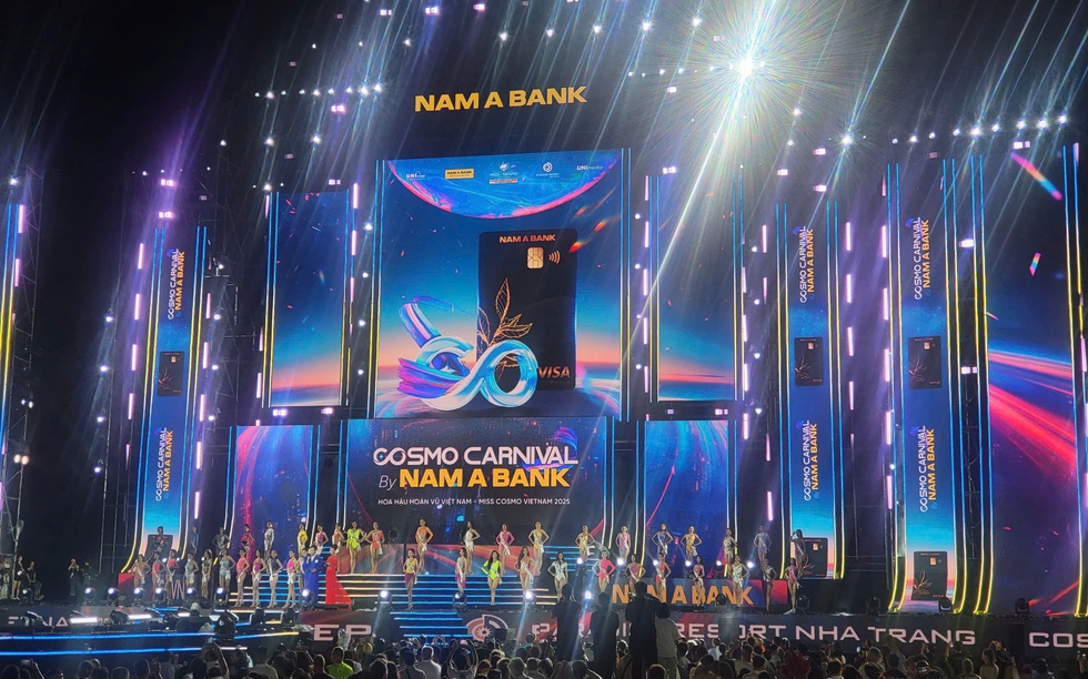 Nam A Bank “Say Hi” Nha Trang cùng Lễ hội Văn hóa - Du lịch Biển Nha Trang 2025