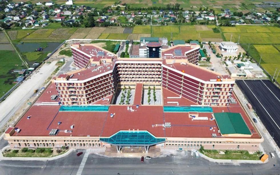 Bệnh viện ung bướu quy mô 1.000 giường tại thành phố thuộc tỉnh rộng nhất Việt Nam chính thức đi vào hoạt động