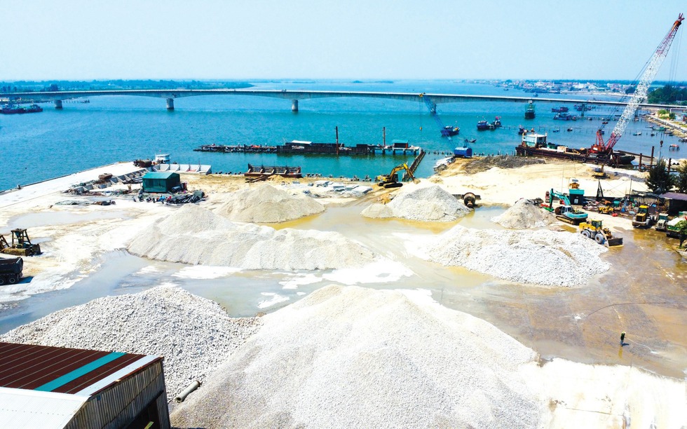 Vùng đất thép miền Trung mở cảng biển du lịch đầu tiên