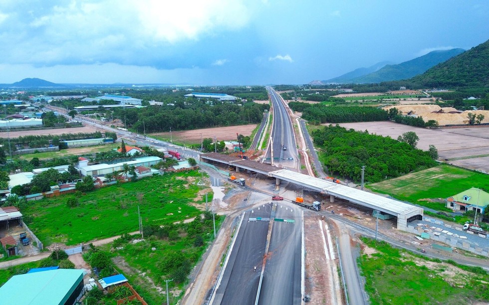 Diện mạo tuyến đường tỉnh kết nối cao tốc Biên Hoà - Vũng Tàu được mở rộng gấp 5 lần, đón một siêu đô thị 1,4 triệu dân
