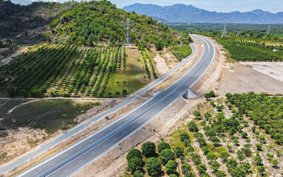Tập đoàn Sơn Hải gửi cam kết đến Chính phủ, muốn hoàn thiện hơn 260km thuộc tuyến cao tốc chạy dọc đất nước