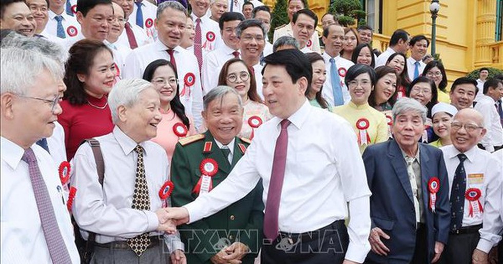 Chủ tịch nước: Báo chí phải luôn là người đồng hành tỉnh táo và tin cậy cùng đất nước bước vào kỷ nguyên mới