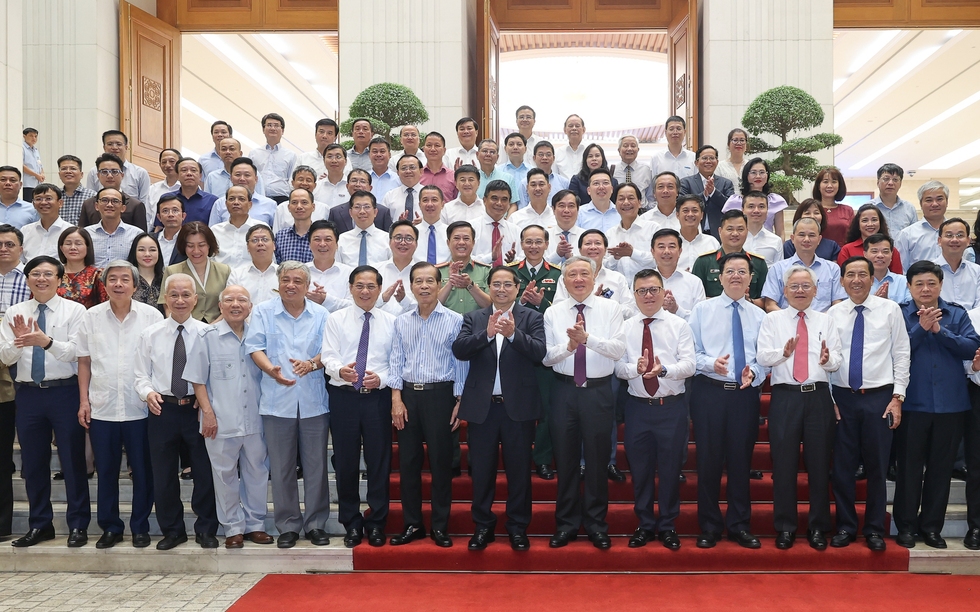 Thủ tướng: Báo chí cách mạng tiếp tục phát huy truyền thống trăm năm với "tâm sáng - lòng trong - bút sắc"