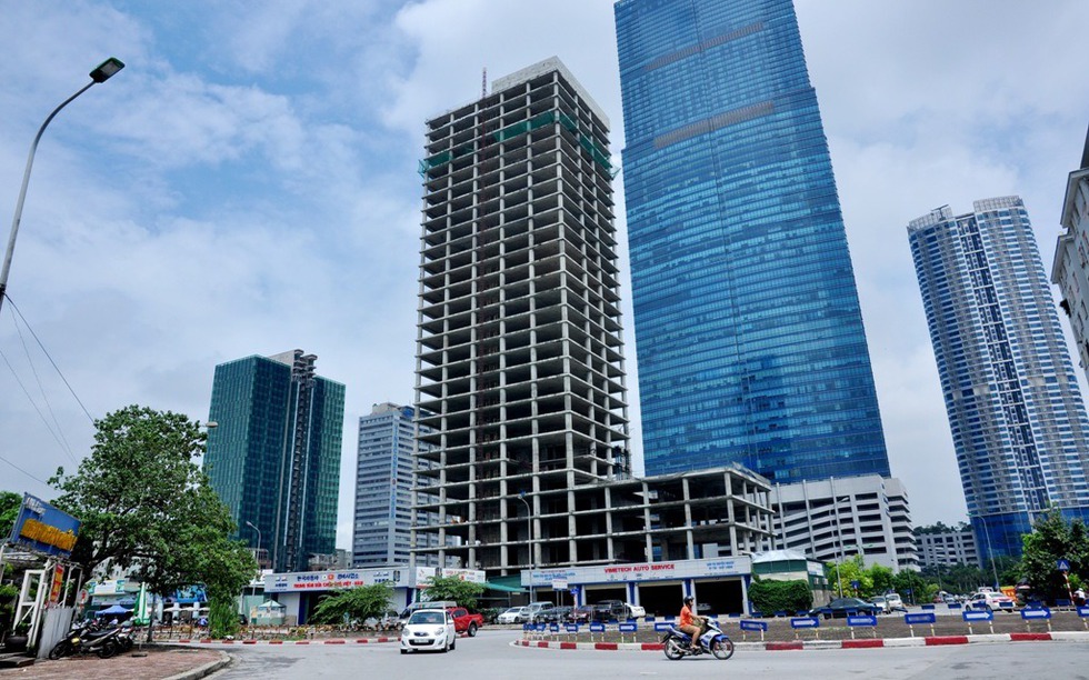 Bộ Xây dựng chỉ đạo ‘nóng’ với dự án tháp nghìn tỷ bỏ hoang kế bên tòa nhà chọc trời cao nhất Hà Nội