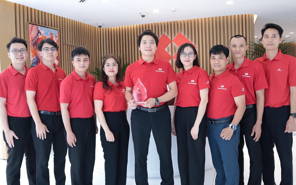 Techcombank là đại diện duy nhất Việt Nam được giải thưởng Celent Model Bank 2025 về quản lý vận hành xuất sắc