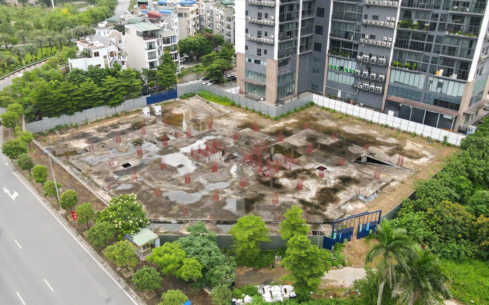 Một nhóm khách hàng ở Hà Nội bị dụ dỗ góp hàng chục tỷ đồng vào các “dự án ma”