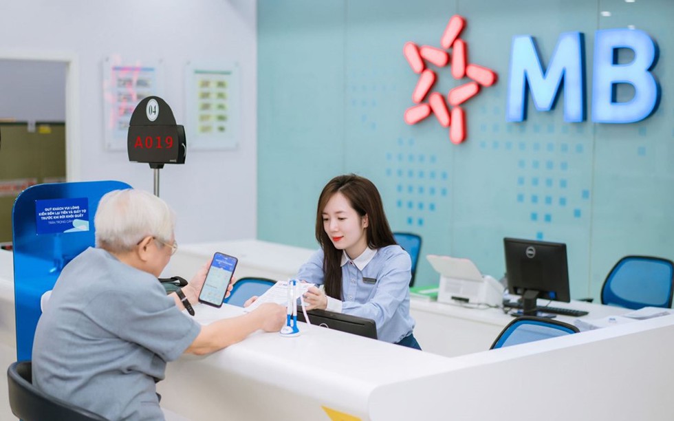 100 triệu gửi ngân hàng MB lãi suất bao nhiêu, kỳ hạn nào lãi suất tốt nhất?