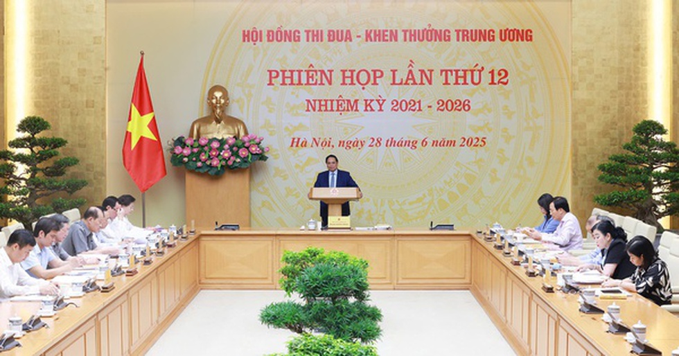 Thủ tướng: Phát động phong trào toàn dân thi đua làm giàu và đóng góp xây dựng đất nước