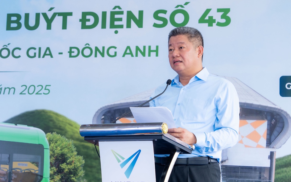 Vinbus khai trương tuyến buýt điện 43 - Kết nối nội thành với Đông Anh