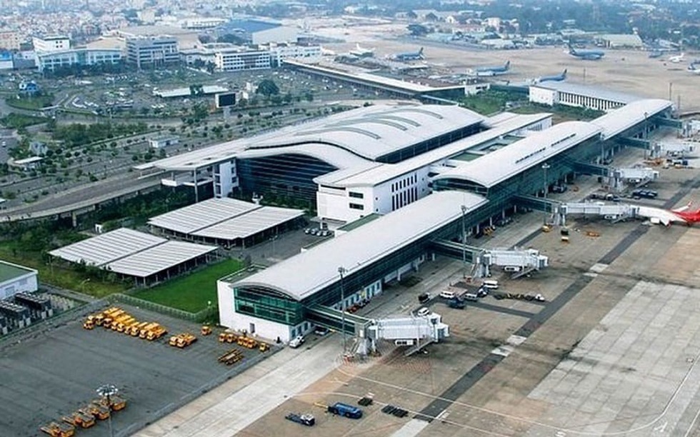 Lần đầu tiên Việt Nam có 5 tỉnh, thành cùng lúc sở hữu 2 sân bay đang hoạt động