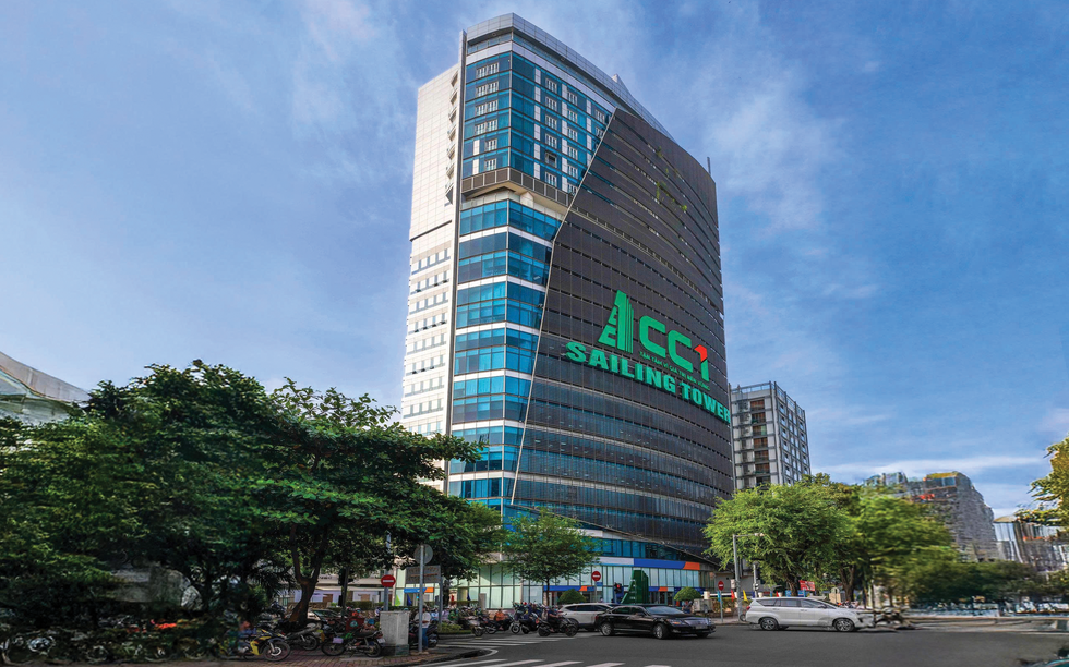 CC1 khẳng định uy tín khi được Chủ tịch Tập đoàn Shimizu trao giải thưởng về công tác an toàn lao động, vệ sinh công trường tại dự án Metro số 1 TP.HCM