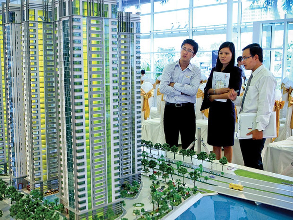 Gam màu sáng - tối trên thị trường địa ốc TP.HCM