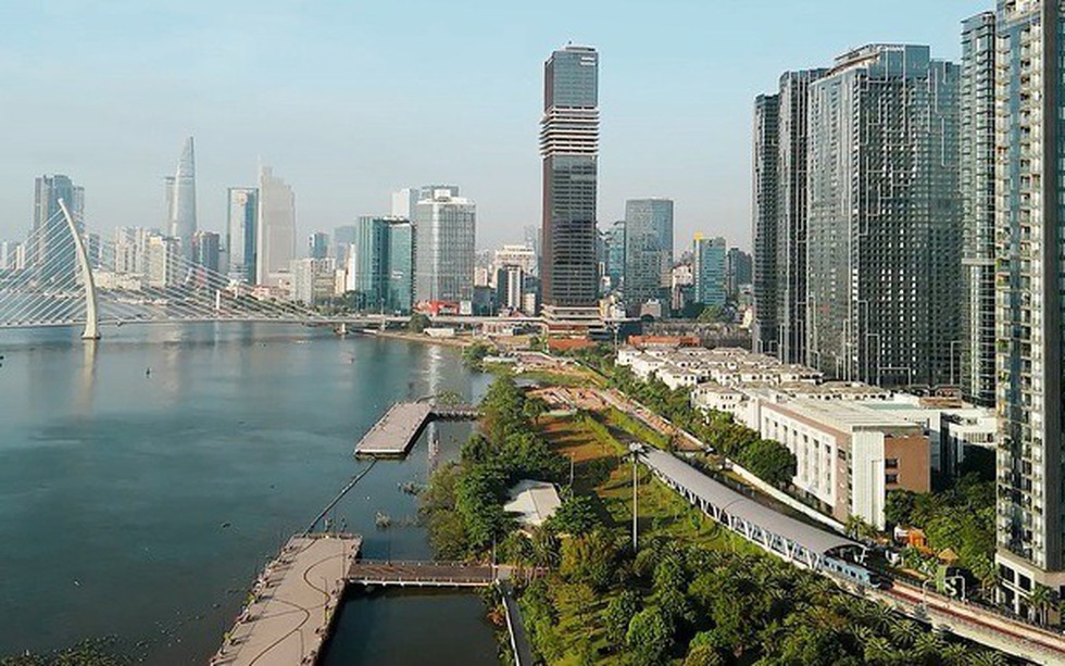 Tòa nhà chọc trời 47 tầng có giá bất động sản lập đỉnh, căn studio chạm mốc 450 triệu đồng/m2