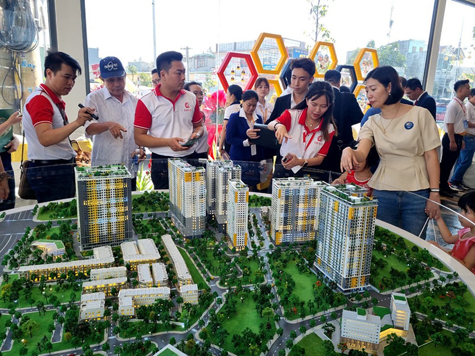 Doanh nghiệp môi giới bất động sản oằn mình trước áp lực ký quỹ, giữ chỗ