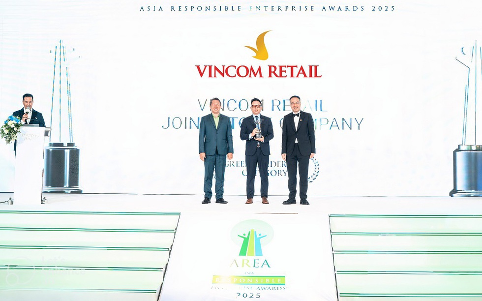 Vincom Retail tiếp tục được vinh danh Top 50 Công ty niêm yết tốt nhất Việt Nam 2025 và Lãnh đạo Xanh Châu Á