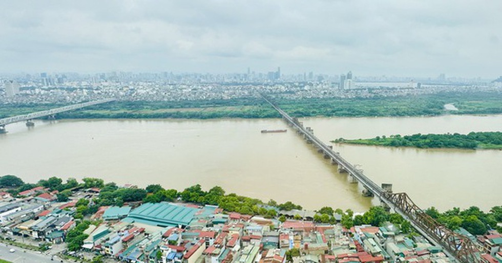 Tạo điều kiện thuận lợi để Thành phố Hà Nội triển khai phát triển trục sông Hồng
