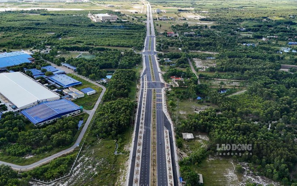 Tuyến đường gần 800 tỷ tại TP. Huế sẽ khánh thành vào dịp đặc biệt của đất nước sau hơn 10 năm chờ đợi