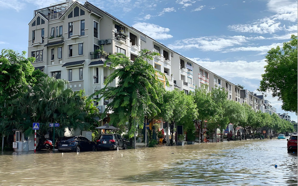 Khu đô thị cứ mưa là ngập của Thủ đô: Bất động sản chạm ngưỡng 200 triệu đồng/m2