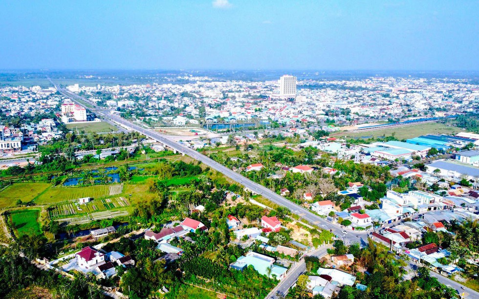 Bộ Nông nghiệp và Môi trường hỗ trợ các địa phương thực hiện nhiệm vụ trong lĩnh vực đất đai như thế nào?