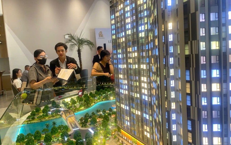 Siết hoạt động môi giới bất động sản