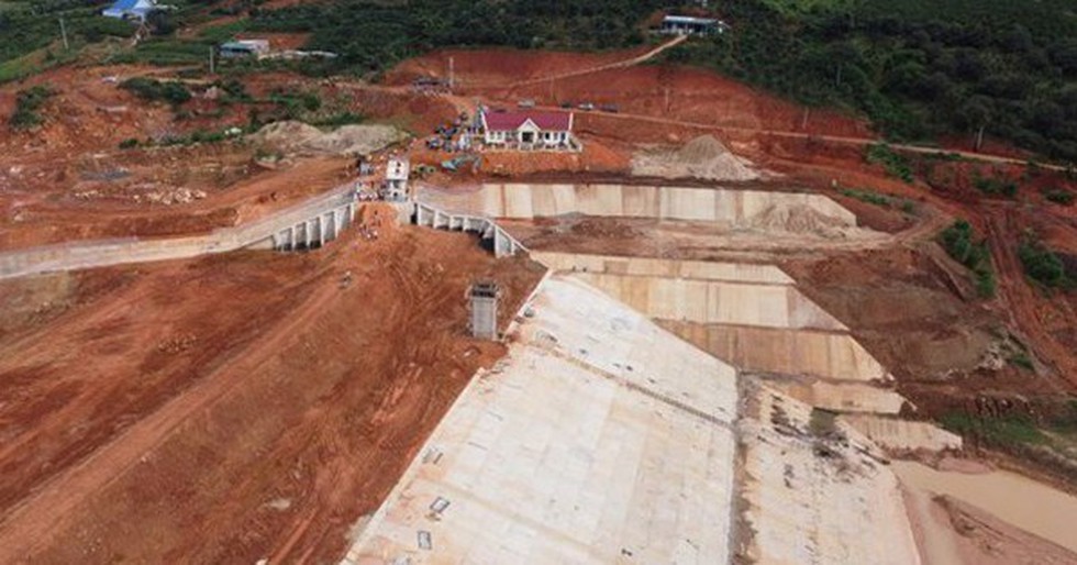 Quyết liệt tháo gỡ vướng mắc, xử lý dứt điểm các dự án tồn đọng kéo dài