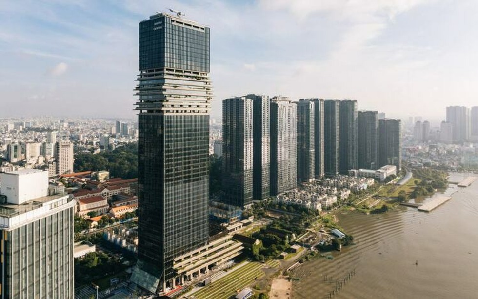 ‘Cha đẻ’ tòa nhà chọc trời cao thứ 3 TP. HCM có biến động âm thầm ngay trước lễ khánh thành
