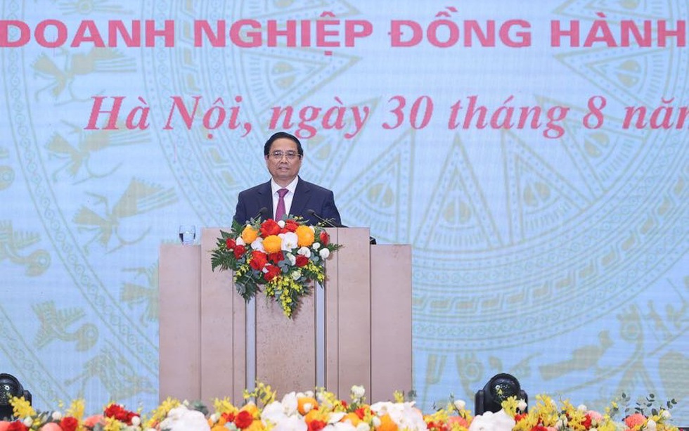 Thủ tướng Chính phủ: Doanh nghiệp là lực lượng tiên phong, chiến sỹ anh dũng trên mặt trận kinh tế