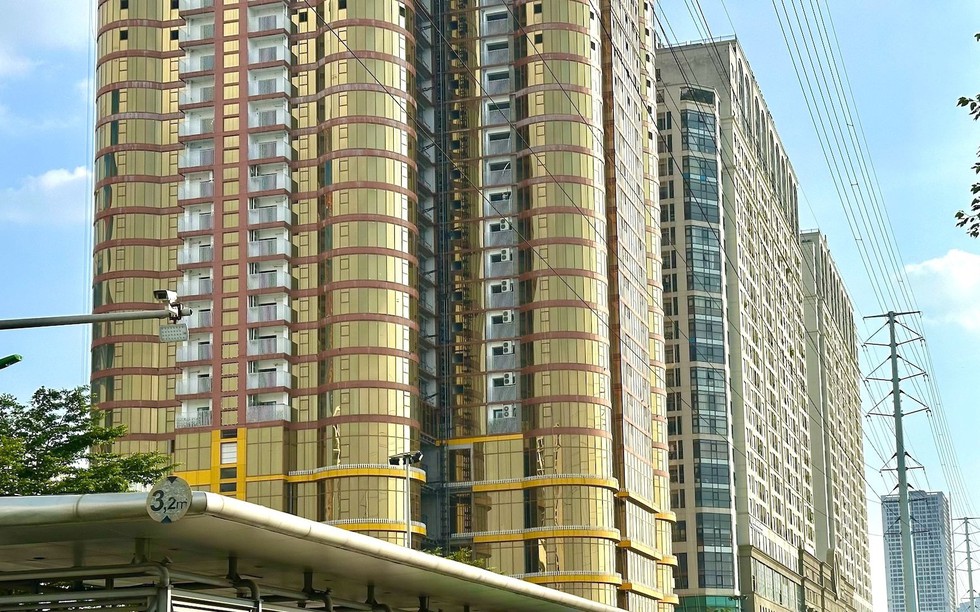 Giá căn hộ mới ở Hà Nội 91 triệu/m2: Người mua ở "chùn tay", nhà đầu tư vẫn gom hàng