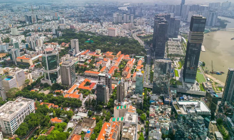 TP.HCM cân nhắc hai phương án áp dụng bảng giá đất 2026