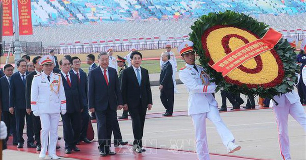 80 năm Quốc khánh: Lãnh đạo Đảng, Nhà nước vào Lăng viếng Chủ tịch Hồ Chí Minh