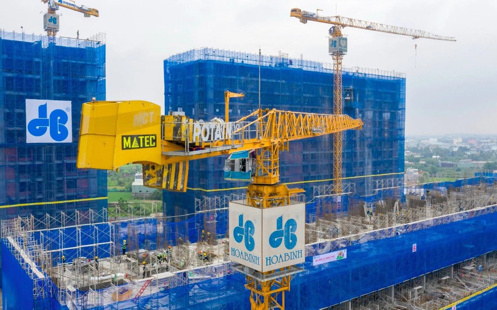 Vừa trúng thầu dự án 5 tỷ USD, Xây dựng Hòa Bình bất ngờ thay đổi nhân sự cấp cao