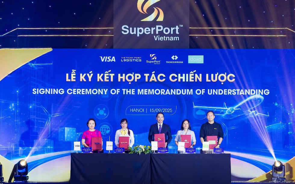 “Siêu cảng” logistics thông minh của Bầu Hiển ra mắt nền tảng kết nối logistics cho doanh nghiệp nhỏ và vừa