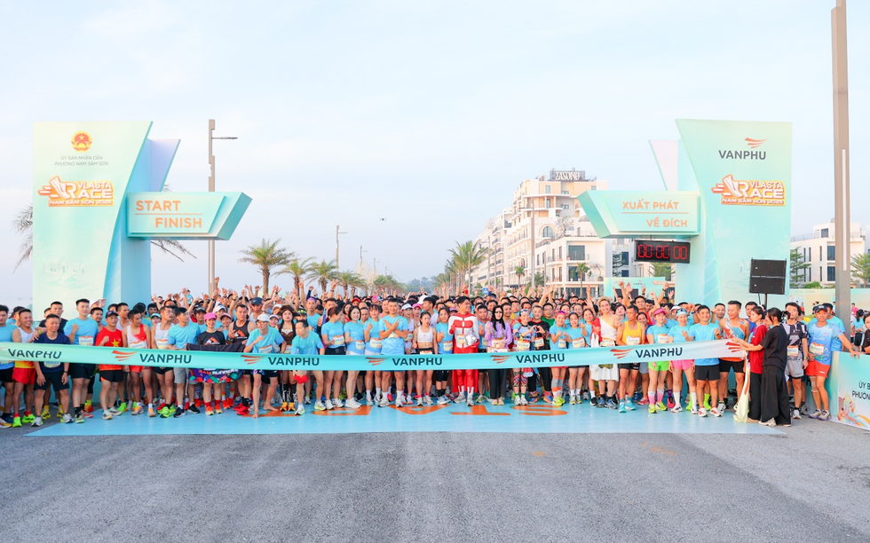 Giải chạy Vlasta Race 2025 do Văn Phú tổ chức bùng nổ với gần 3.000 runner