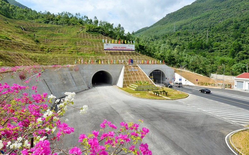 Hầm xuyên núi hơn 4.000 tỷ dài thứ 3 Việt Nam sắp được 'lên đời'