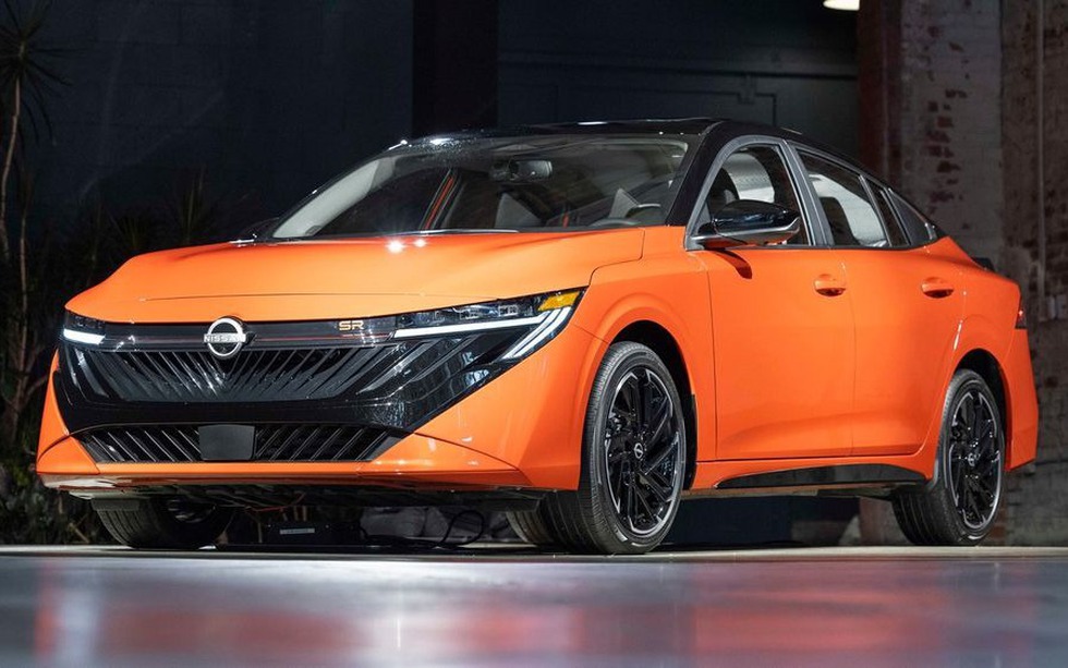 Nissan 'đại tu' mẫu sedan hạng C với nội thất chạm đỉnh, tiện nghi như xe sang nhưng vẫn bị nghi 'thiếu sức mạnh'
