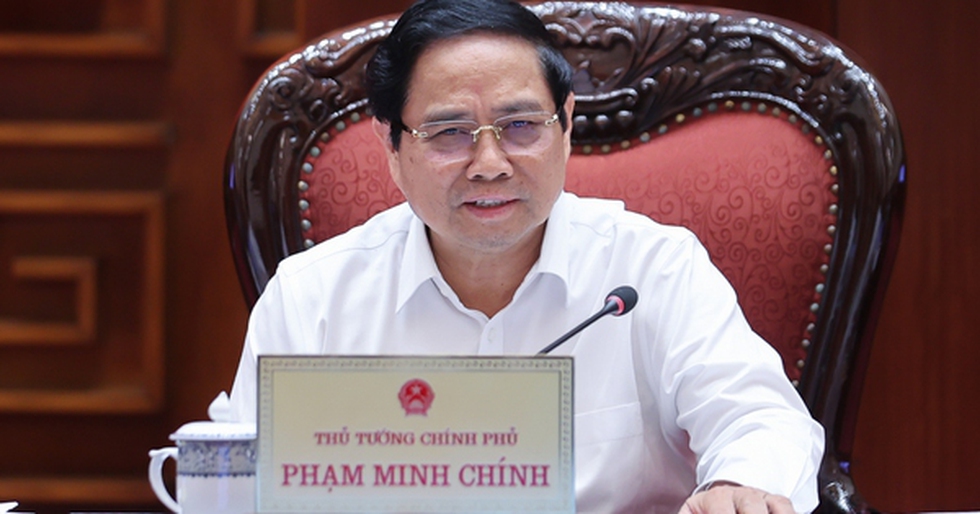 Thủ tướng: Tiếp tục đổi mới tư duy, cách làm trong đầu tư công, tập trung cho các dự án "xoay chuyển tình thế"