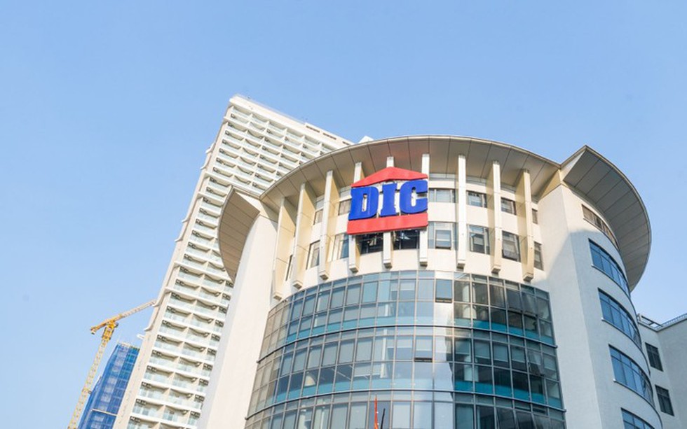 DIC Corp (DIG): Lợi nhuận 6 tháng năm 2025 tăng gấp hơn 4 lần sau soát xét