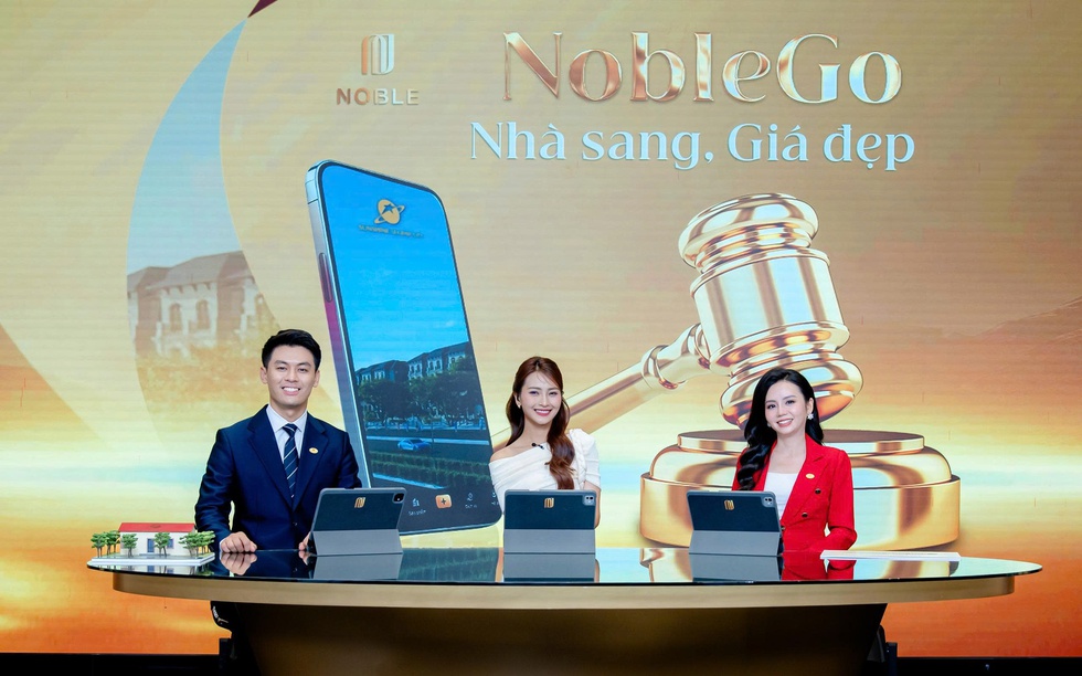 Livestream 5/9: Khách đặt giá hơn 70 triệu/m2, Sunshine Group bất ngờ chốt quyền mua căn hộ chỉ 45 triệu/m2