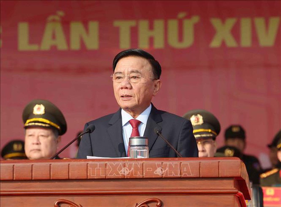 Thường trực Ban Bí thư dự Lễ xuất quân và diễn tập phương án bảo vệ Đại hội lần thứ XIV của Đảng