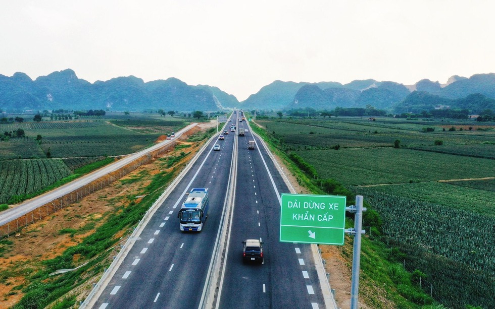Dự kiến từ cuối tháng sau, 5 đoạn cao tốc Bắc - Nam phía Đông sẽ bắt đầu triển khai thu phí