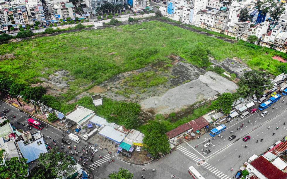 Chỉ đạo khẩn về đề xuất chỉnh trang 9 khu ‘đất vàng’ tại TP. HCM thành công viên dịp Tết Bính Ngọ