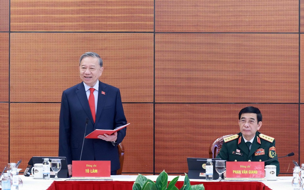 Đại hội XIV của Đảng: Đại biểu làm việc tại Đoàn, thảo luận các văn kiện Đại hội