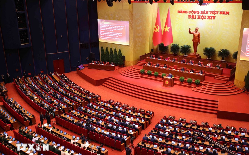 Tiếp tục đổi mới mạnh mẽ phương thức lãnh đạo, cầm quyền của Đảng