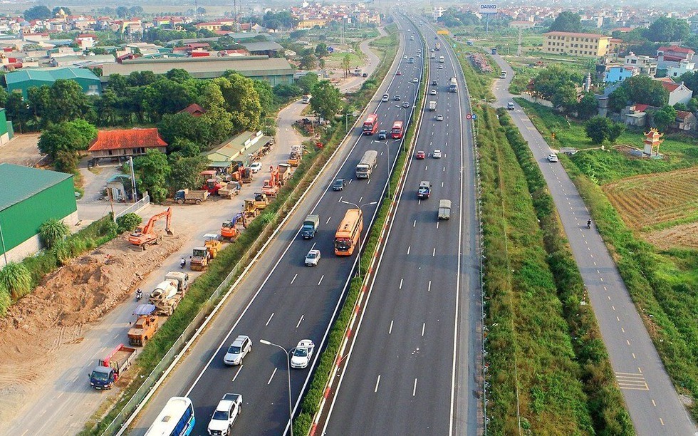 Phê bình nghiêm khắc doanh nghiệp làm vỡ kế hoạch dự án quốc lộ kết nối Thủ đô đến tỉnh giáp biên