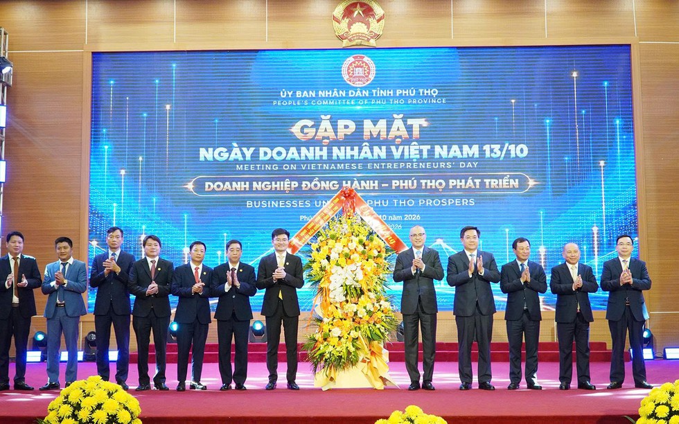 Phú Thọ gặp mặt Ngày Doanh nhân Việt Nam 13/10: “Doanh nghiệp đồng hành - Phú Thọ phát triển”