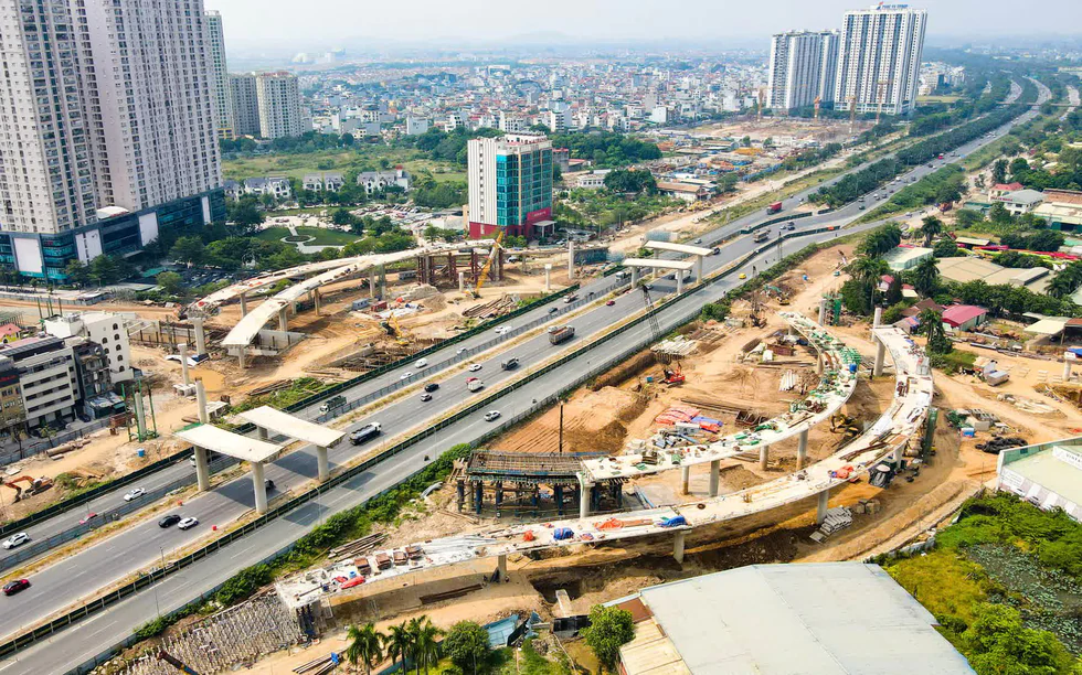 Hà Nội: Nút giao Vành đai 3,5 - Đại lộ Thăng Long dần lộ diện sau hơn 1 năm khởi công