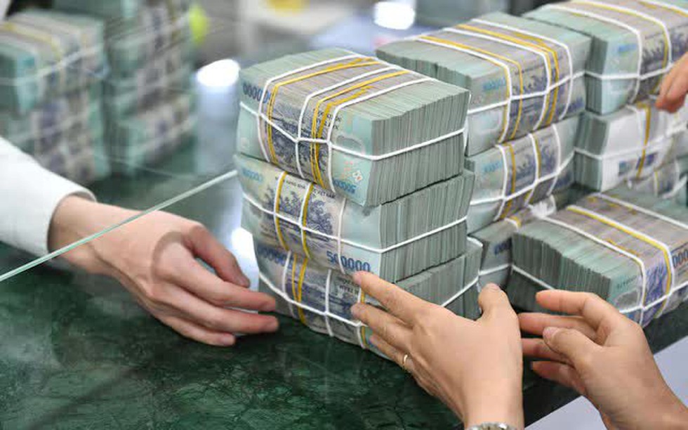Kiểm soát chặt việc cấp tín dụng đối với lĩnh vực tiềm ẩn rủi ro